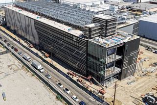 Investoři už nesázejí jen na čipy. Novým hitem je energetika - Novinky